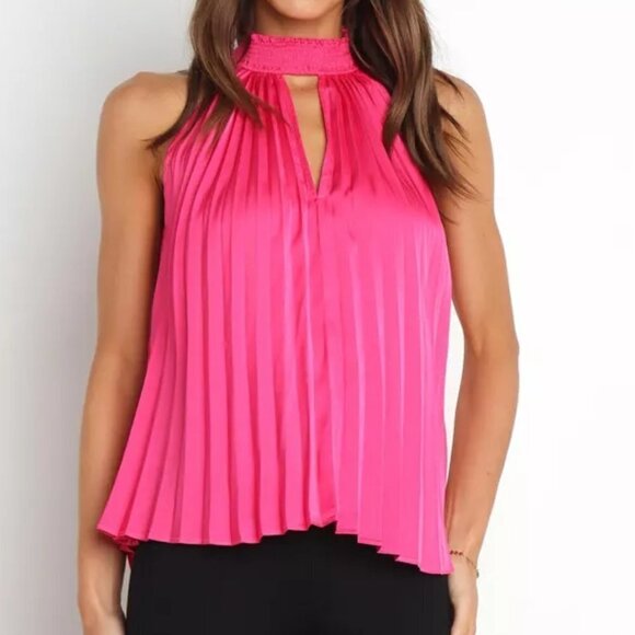 Petal & Pup Tops - New Petal and Pup Woen Halter Sleeveless Pleated Pink Top Andrea, size 0